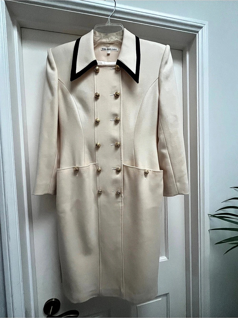 Stunning Noir Et Blanc 100% Woven Wool Like New Dress Coat